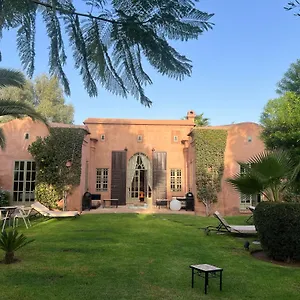 https://villa-1-rosalie.marrakeshhotelsmorocco.com